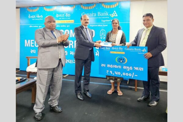 Canara Bank’s Executive Director Galvanizes MSMEs and Empowers Women at Mega Credit Outreach Camp in Surat